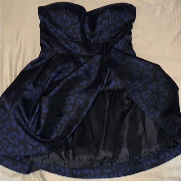 Strapless blue cheetah print dress - Picture 4 of 4